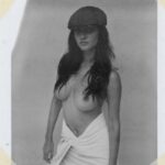Elizabeth Elam Sexy & Topless (10 Photos)