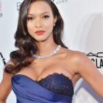 Lais Ribeiro Sexy (28 Photos + Gifs)