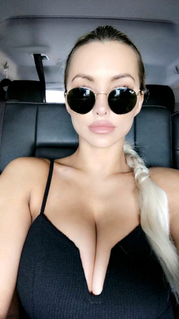 Lindsey Pelas Sexy (14 Pics + Gifs & Video)