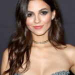 Victoria Justice Sexy (17 Photos + Gifs)