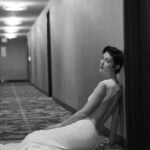 What would you do to Mary Elizabeth Winstead if you found her sitting on the doorstep of your hotel room just like this?