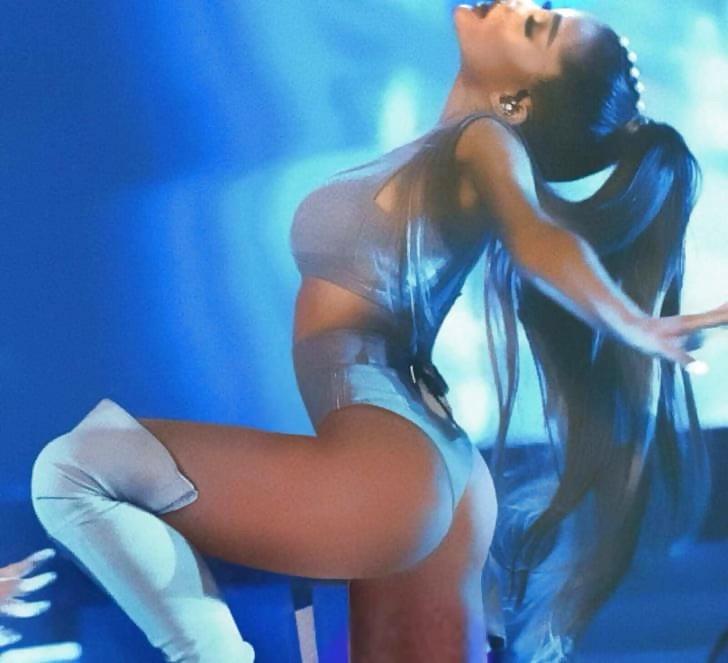 Ariana Grande deserves a good pounding from the back