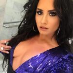 Demi Lovato Sexy (2 Photos + Video)