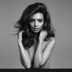 Emily Ratajkowski Topless (New Photo)