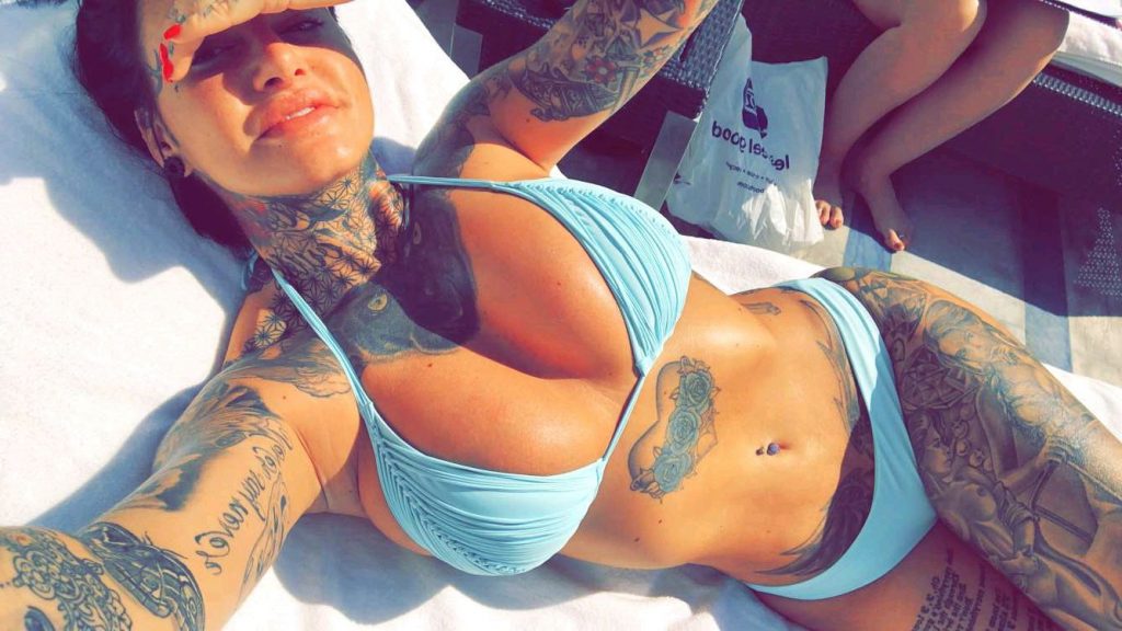 Jemma Lucy Sexy (16 Photos)