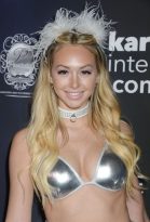 Corinne Olympios Sexy (18 Photos + Video)