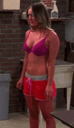 Kaley Cuoco - The Big Bang Theory