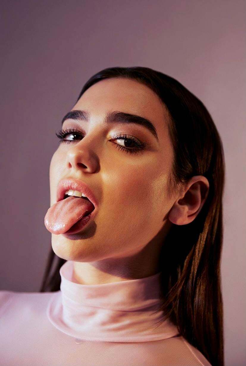 Need someone to ruin my orgasm for Dua Lipa. Come watch...