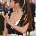 Who has the best "ready for a blowjob" ponytail: Selena Gomez, Ariana Grande, Miley Cyrus or Victoria Justice?