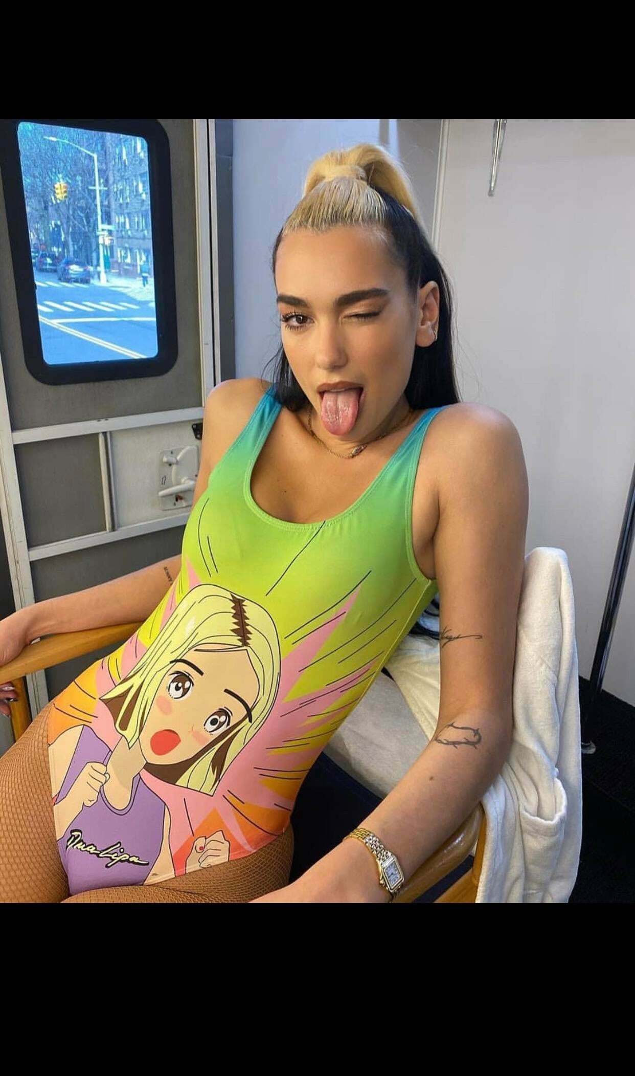 What position do you fuck Dua Lipa in first?