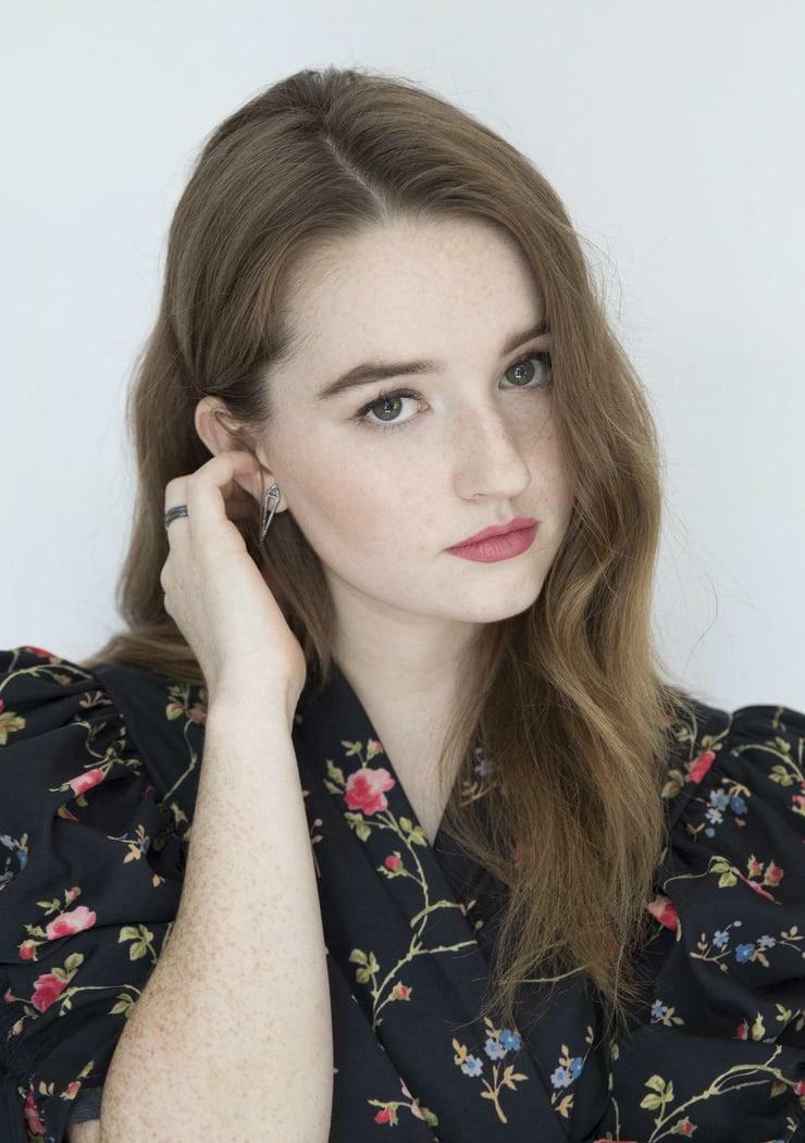 Don't you just wanna make a mess on Kaitlyn Dever's cute face?
