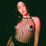 Noah Cyrus Hot