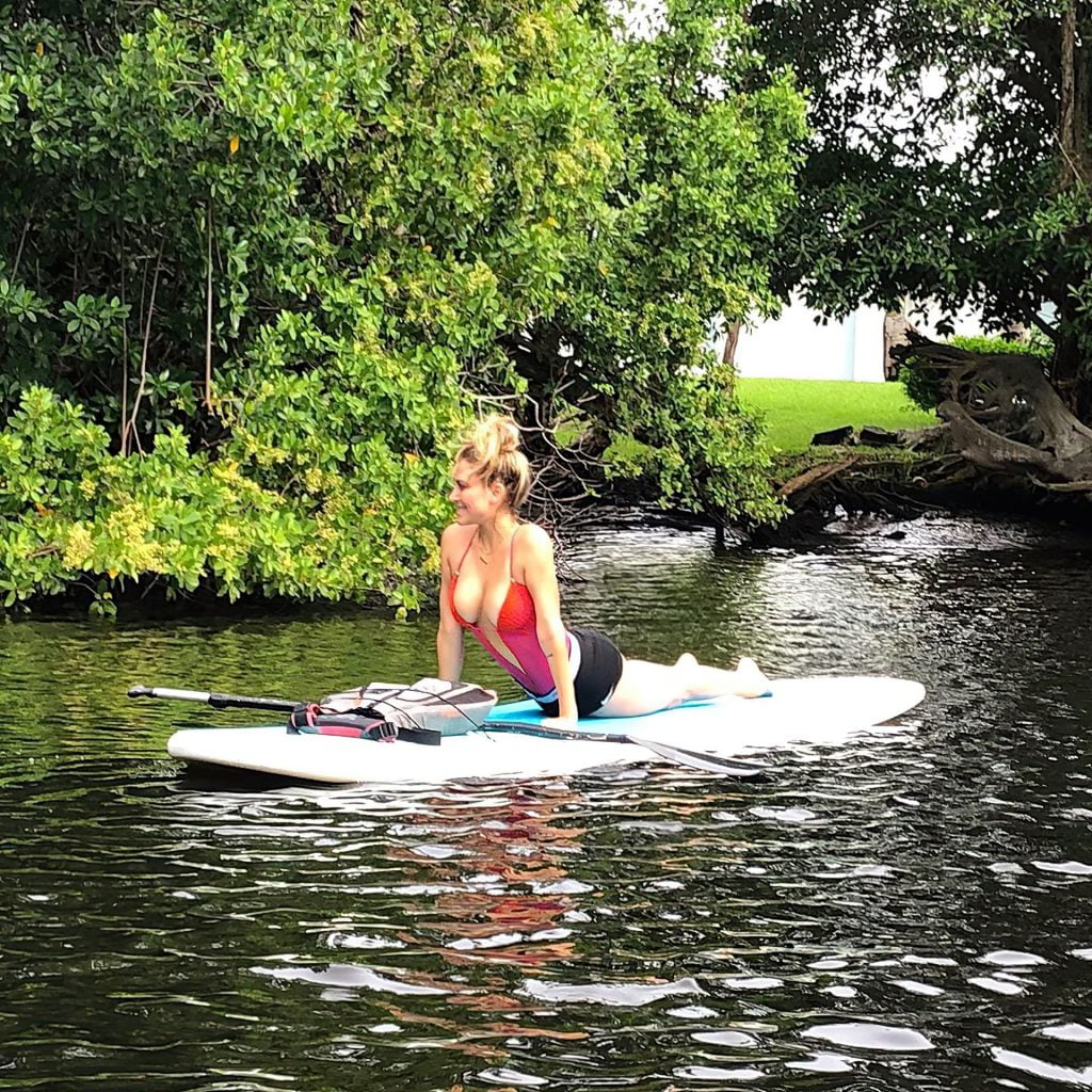 Cassie Scerbo Erotic