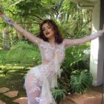 Bella Thorne See Through (4 Hot Photos)