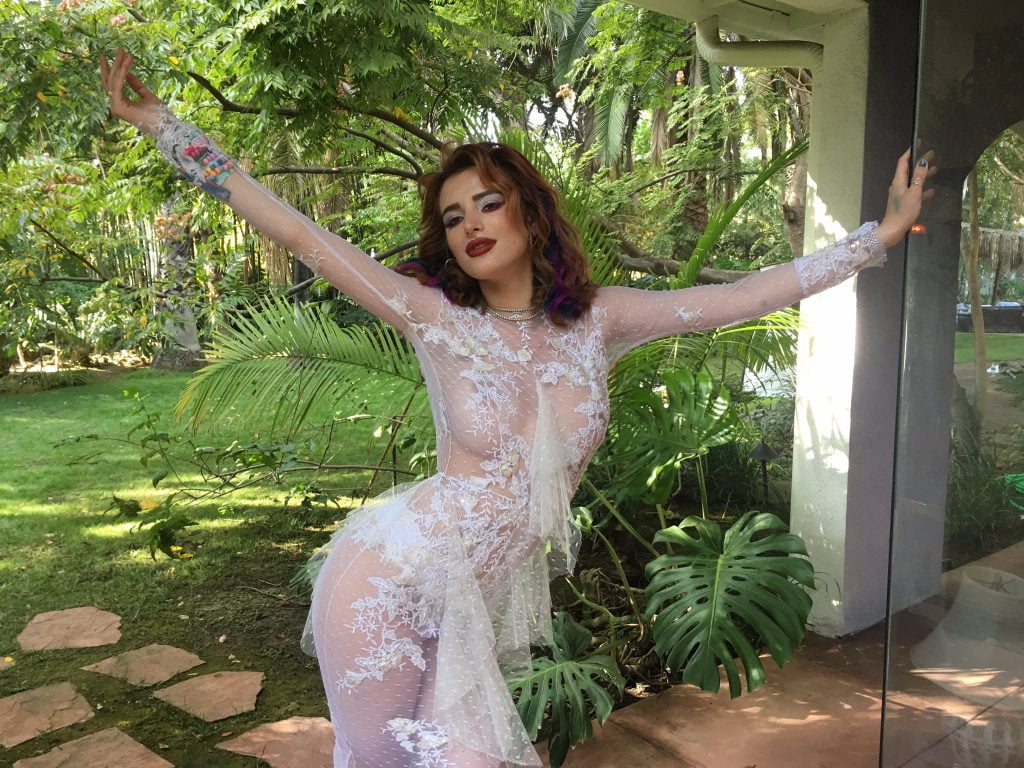 Bella Thorne See Through (4 Hot Photos)