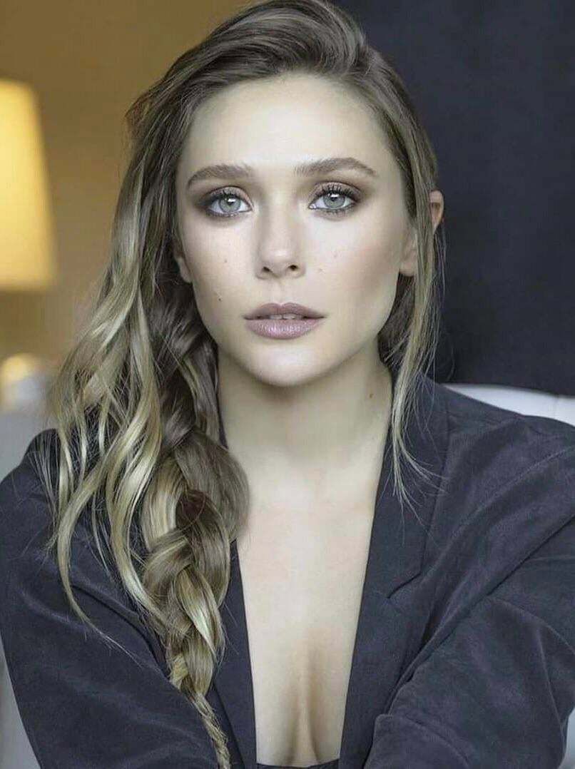 Elizabeth Olsen with a straight face is just as hot