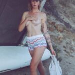 Ireland Basinger-Baldwin Topless (1 Photo)