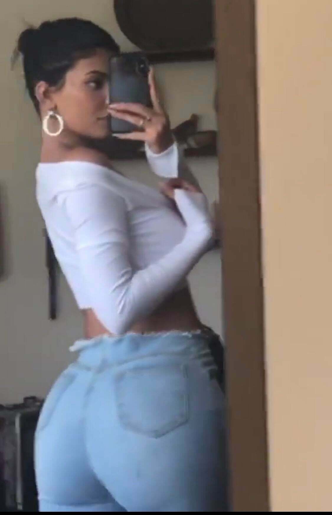Kylie Jenner needs atleast two cocks shoved in her ass