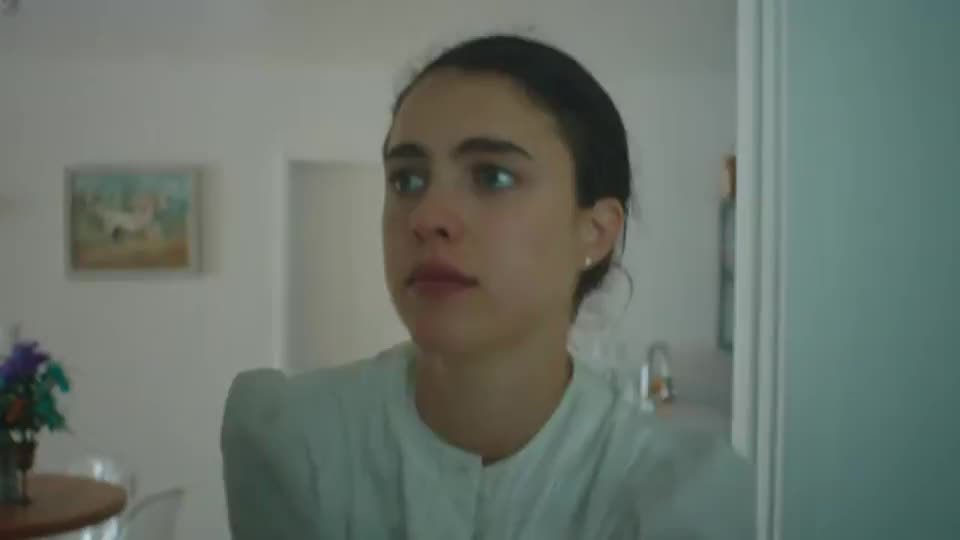 Margaret Qualley is tight as hell