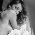 Pilar Magro Nude & Sexy (9 Photos)