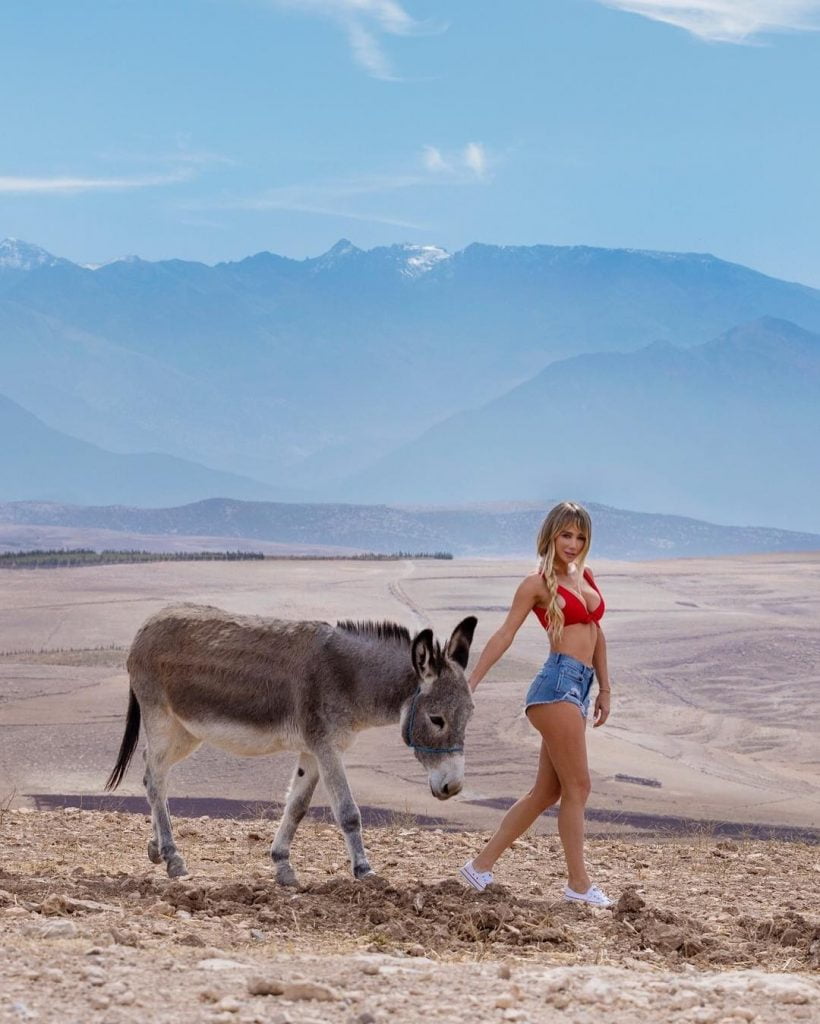 Sara Underwood Sexy (3 Pics + GIF & Video)