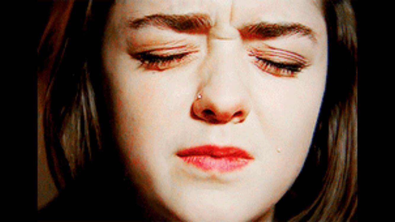 The look on Maisie Williams face as you force your