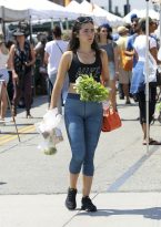 Isabelle Fuhrman Cameltoe (8 Photos)