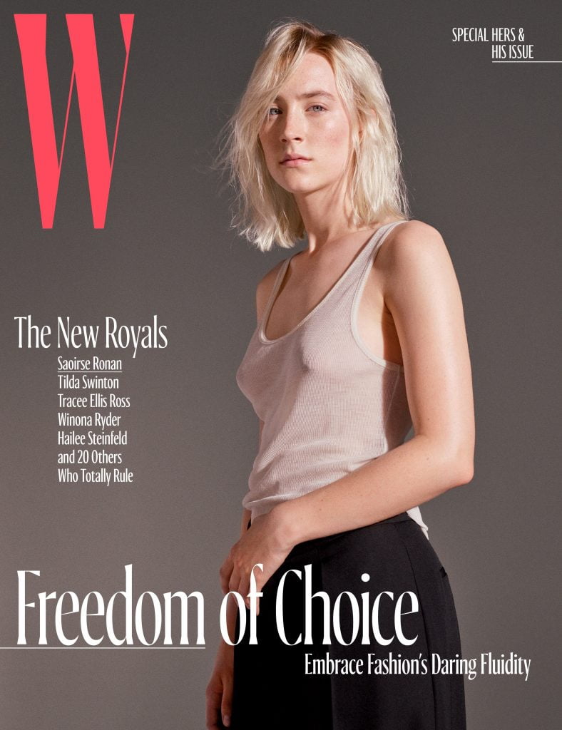 Saoirse Ronan Sexy (2 Photos)