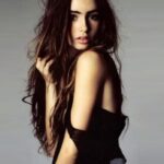 Hit me up if you want to chat about Lily Collins 😉