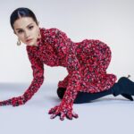 Selena Gomez on all fours, ready to take a cock from behind