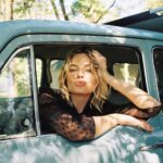 Margot Robbie giving blowjobs through her car window