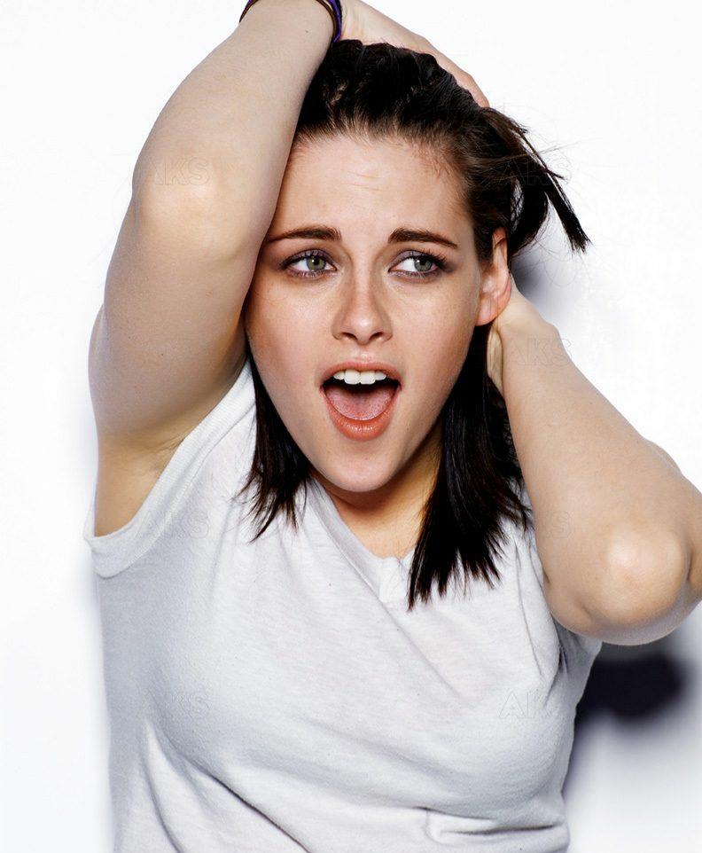 Need to cum to Kristen Stewart with a bud