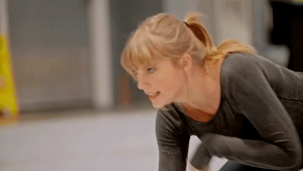 Taylor Swift crawling