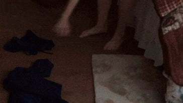 Mackenzie Davis underwear plot in Happiest Season