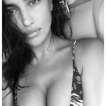 Irina Shayk Sexy (4 New Photos)