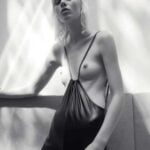 Marjan Jonkman Topless (4 Photos)