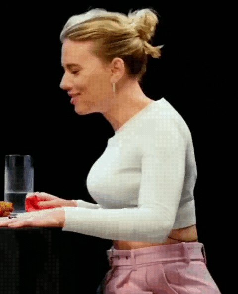 Scarlett Johansson enjoying with a vibrator💦