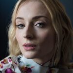 Using this picture of Sophie Turner as a cum target imagining savagely skull fucking her throat and shooting a big load all over her pretty face.