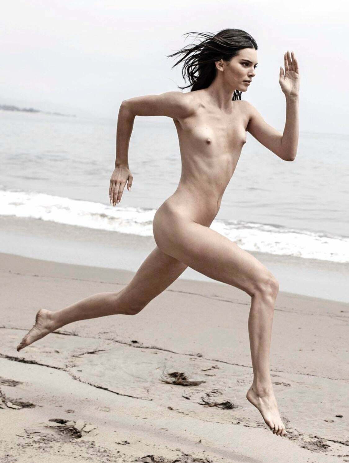 Jenner on beach nude kendall Kendall Jenner