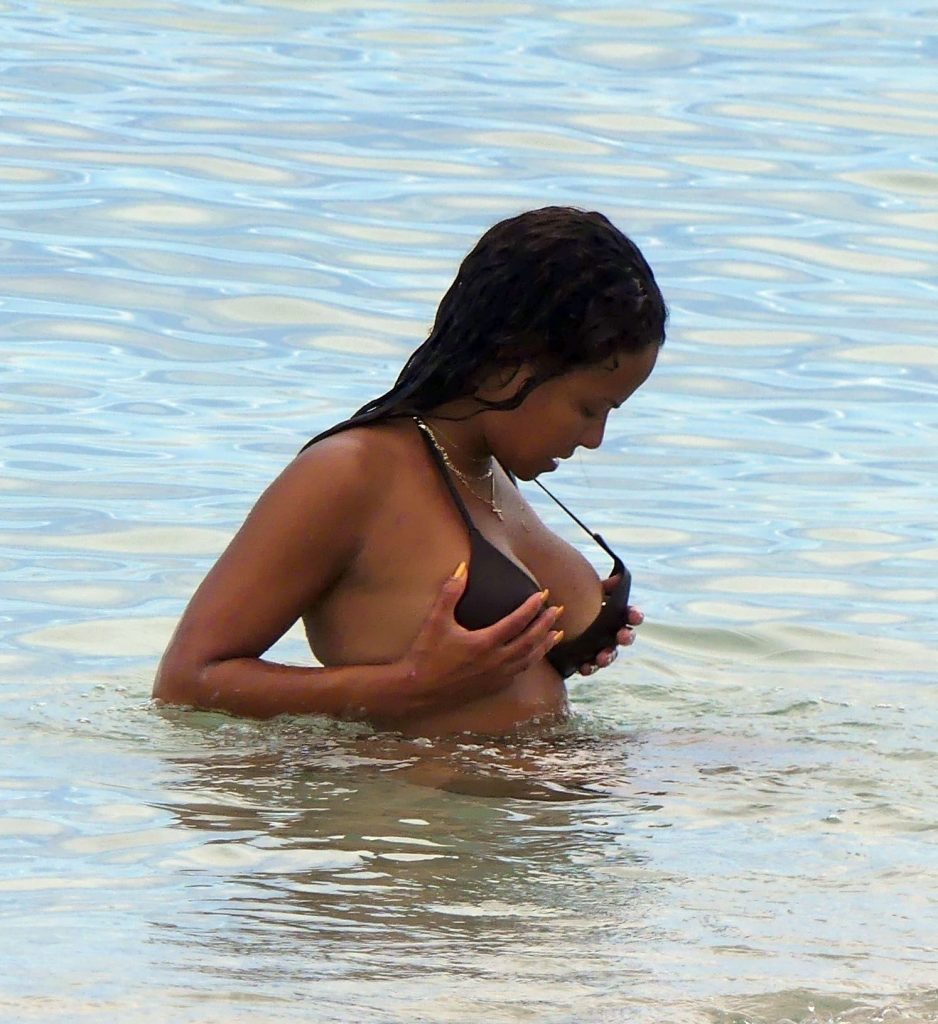 Christina Milian Nip Slip (10 Photos)