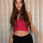 Hailee Steinfeld showing off some of the dance moves that helped get her an MCU role.