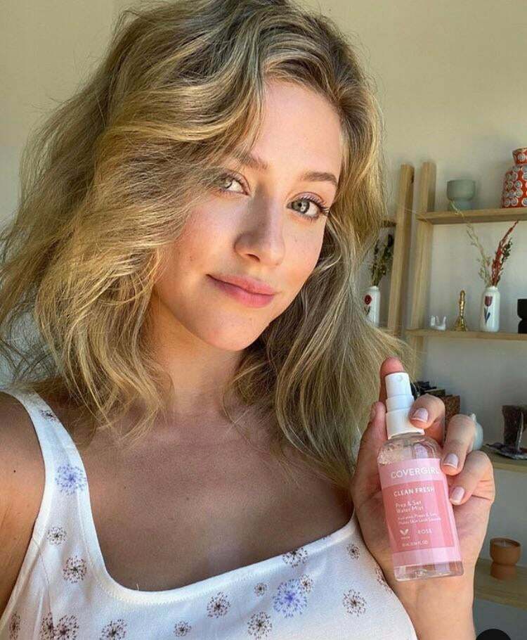 Just want to cover Lili Reinhart’s face