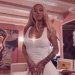 Iggy Azalea knows her big ass makes cocks around the world erupt