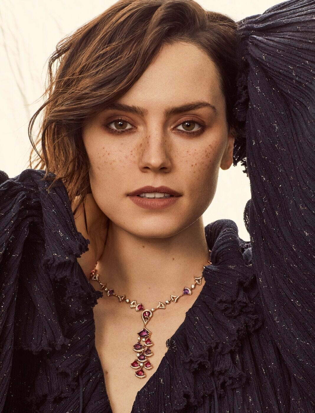 Daisy Ridley needs to be used