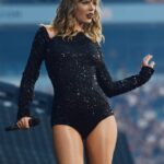 Taylor Swift's great hips and thighs...