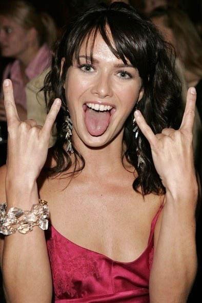 Lena Headey needs that mouth filled