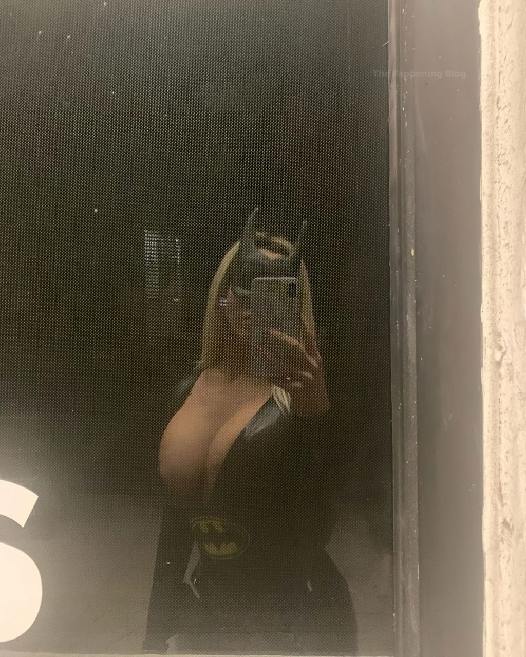 Danielley Ayala Cleavage