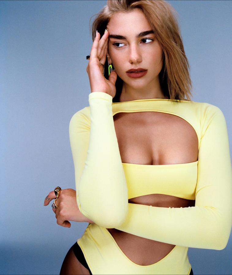 Dua Lipa is so fucking hot! My cock aches for her...