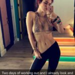 Bella Thorne Sexy (12 Pics + Gifs)