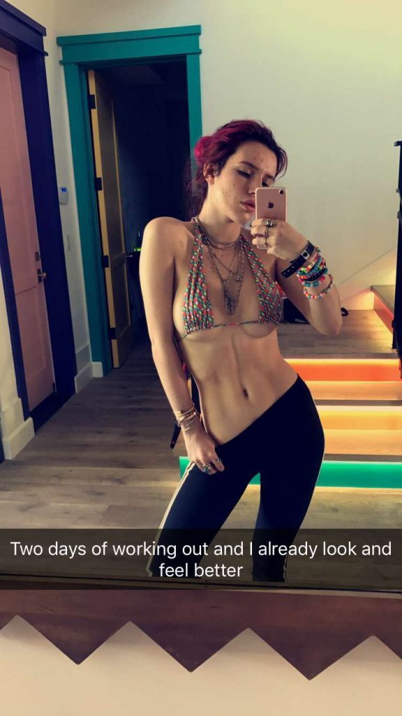 Bella Thorne Sexy (12 Pics + Gifs)